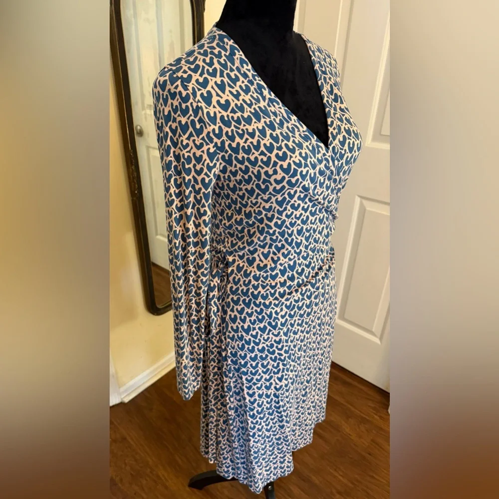 Boden Blue.& Pink Heart Print Wrap Stretch Jersey Dress Size 8 Long Sleeve - Picture 5 of 7
